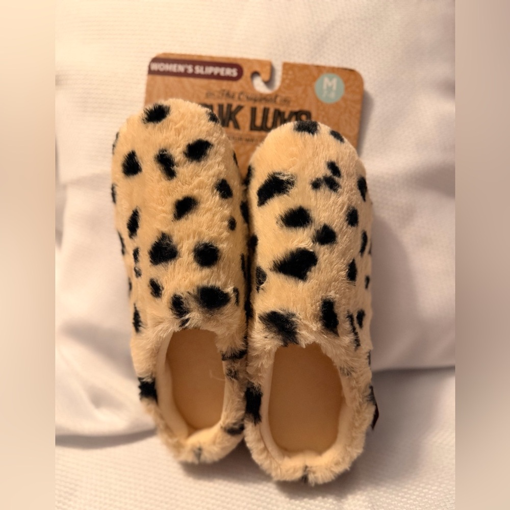 Muk Luka women’s animal print slippers. New